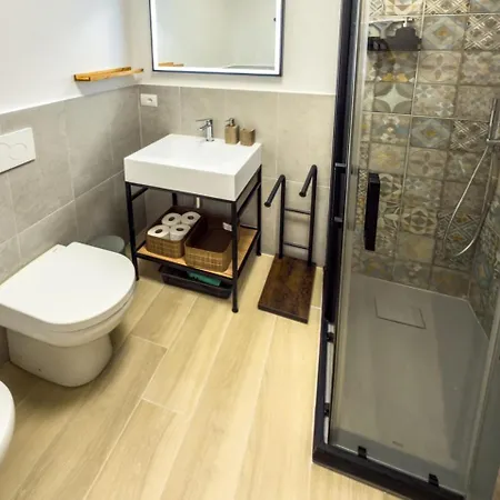 Apartment Likeyourhome Vercelli